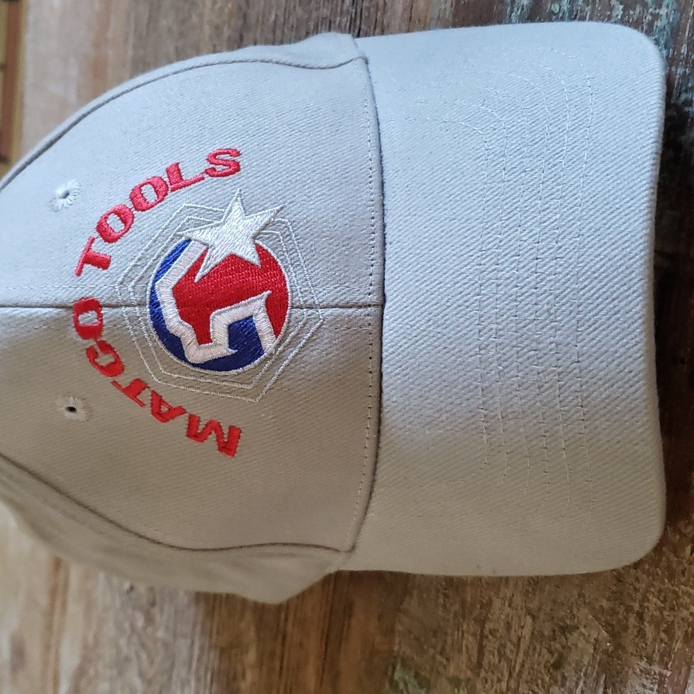 MATCO TOOLS GREY Trucker Hat          (BIN 007)